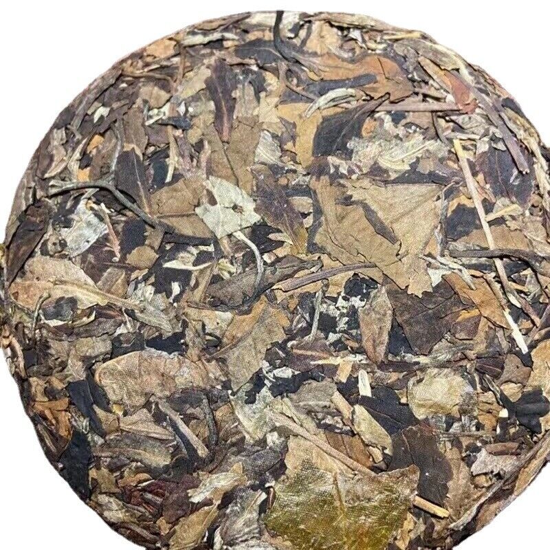 HelloYoung Yunnan White Tea Jinggu pressed of old white tea cake 357g/12.59oz
