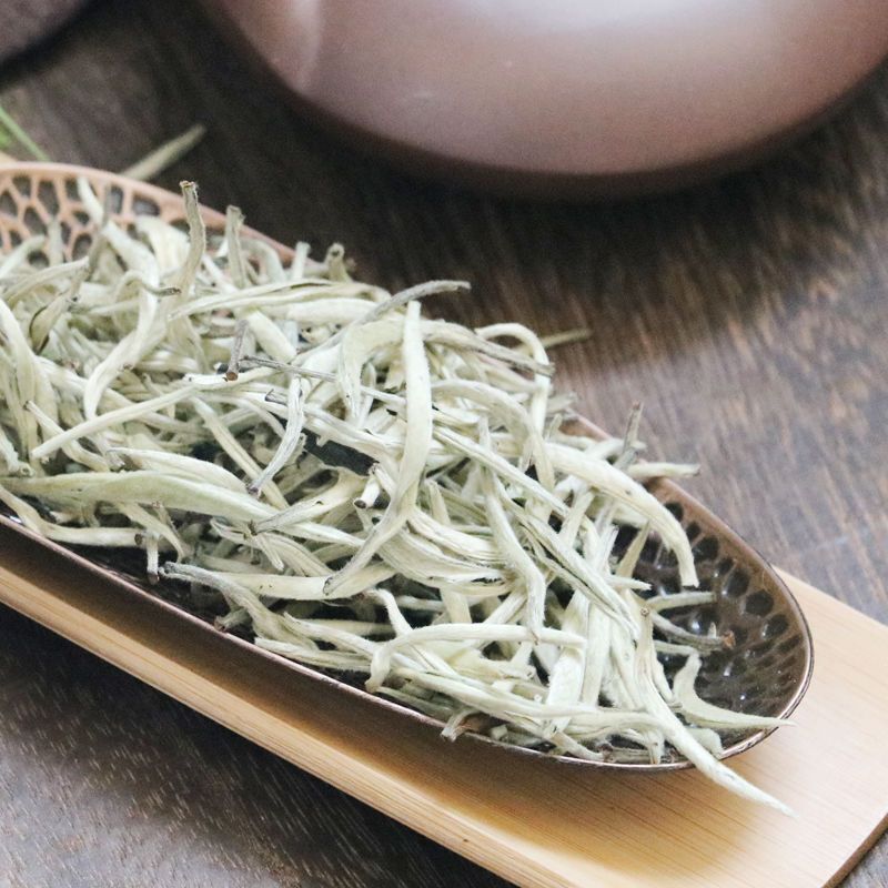 White Tea Baekho Silver Needle Spring Tea Pu'er Tea Ancient Tree Pure Material