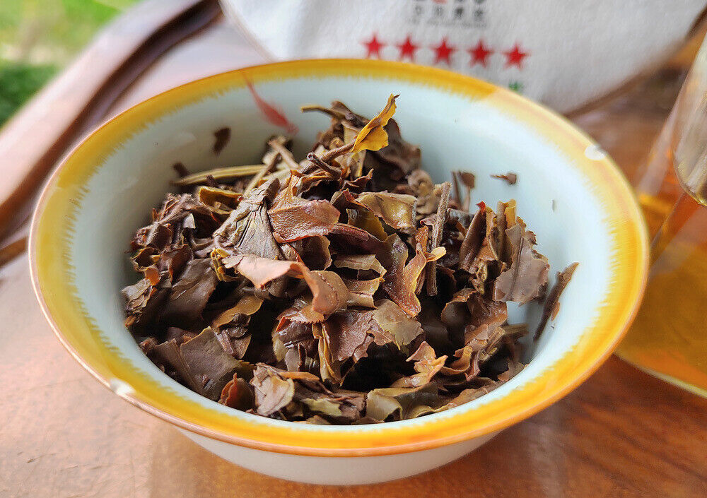 HelloYoung 300g White Tea Yunnan Pu'er Tea Moonlight White Pu'er Old Tree White Tea Cake