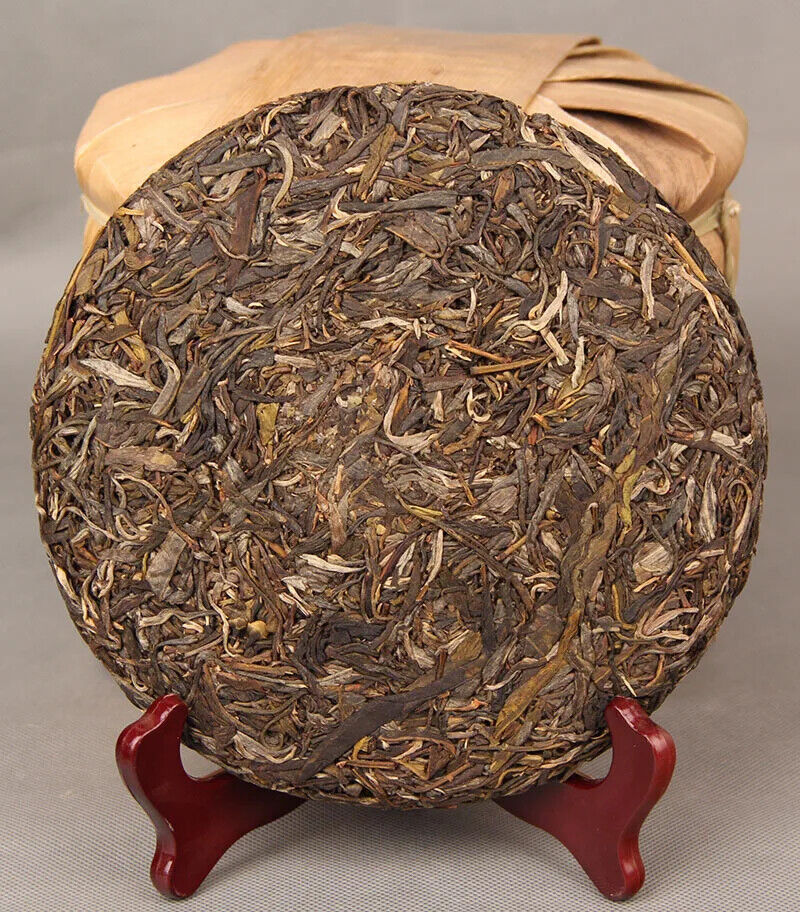 Famous Banzhang Green Cake Pu'er Tea Ancient Tree Raw Tea Pu'er Tea 357g
