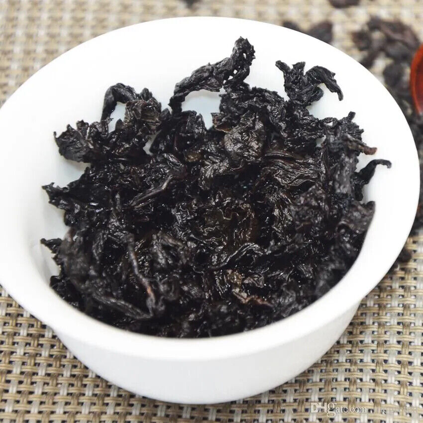 HelloYoung Oil Cut Black Oolong Tea Health Care TeaIndependent Bubble Packaging 250g