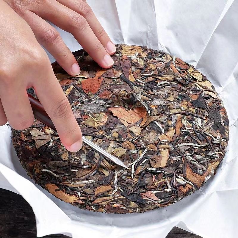 Fuding White Tea Shou Mei Chen Xiang Old White Tea Classic Tea Cake 350g