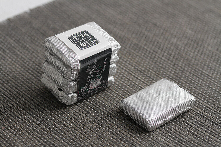 HelloYoung 500g Yunnan Pu'er Tea Old Tree White Tea Small Square Small Square Brick Bulk