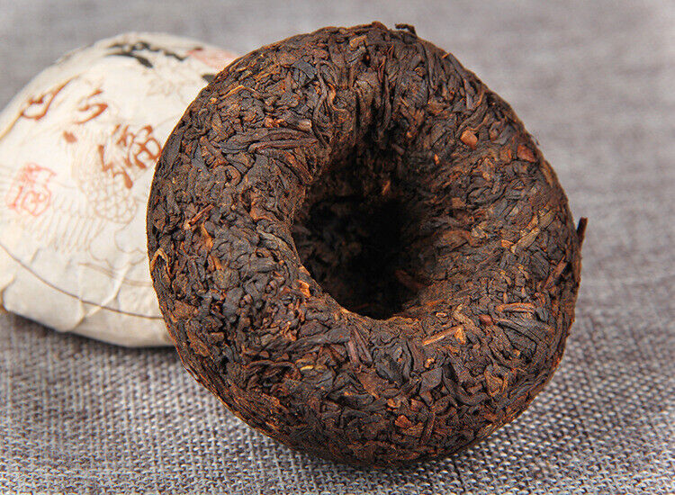 Fenghuang Ancient Tea Century-old Tree Pu'er Ripe Tea Chenxiangtuo Tea 100g