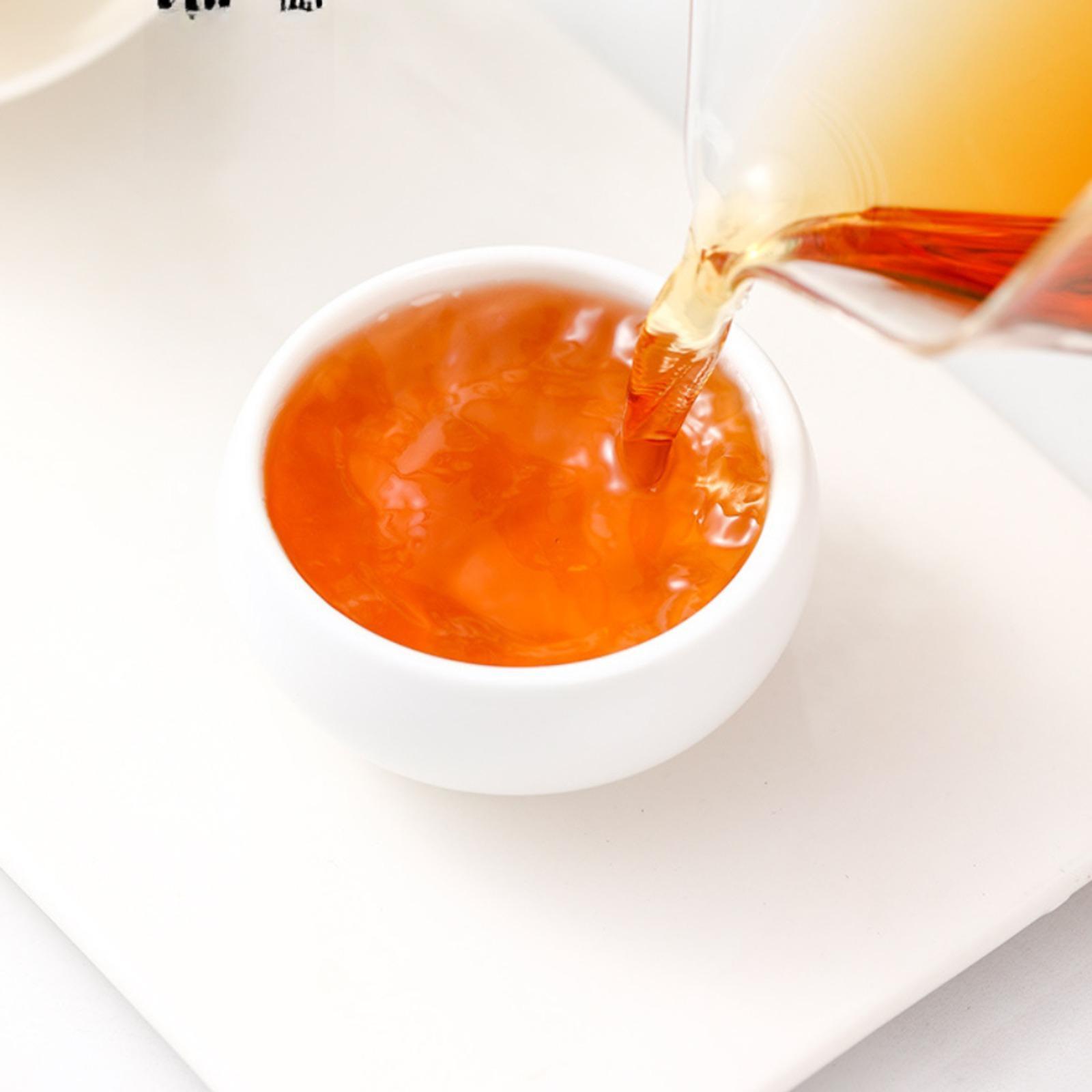 200g  Healthy Drink Yunnan Tea King Tea Ancient Tree Sun-Dried Red Tea Cake