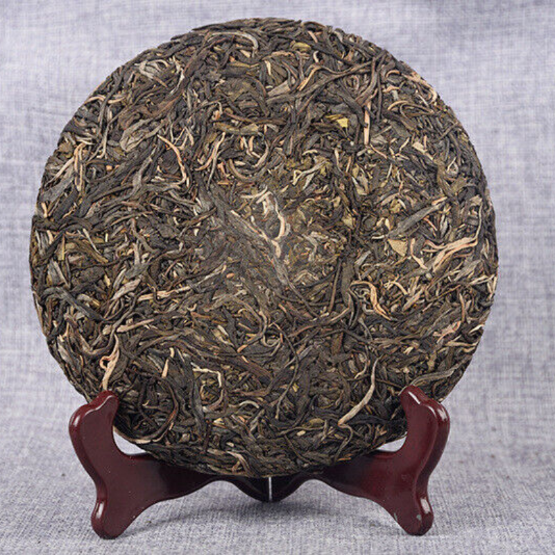 Yiwu Organic Green Tea Spring Tea Yunnan Cake Tea Beneficial Health Tea 357g