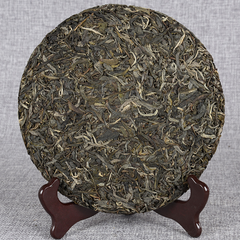 Early Spring Green Tea Yunnan Pu'er Tea Icelandic Ancient Tree Tea 357g