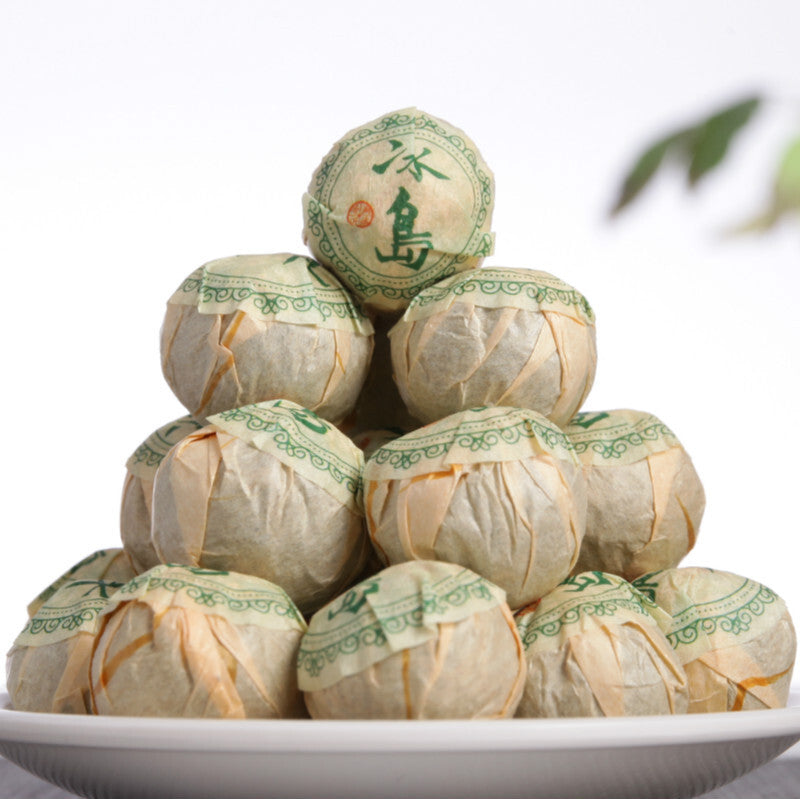 Yunnan Puerh Tea Icelandic Island Sheng Longzhu Arbor Tea, Mini Tuocha 500g