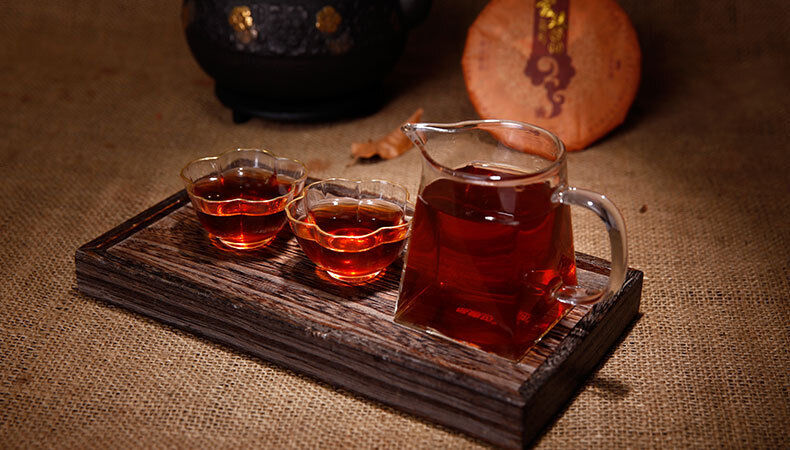 Pu'er Tea Ripe Tea Palace Cake Yunnan Pu'er Tea Palace Pu'er Tea Cake 200g