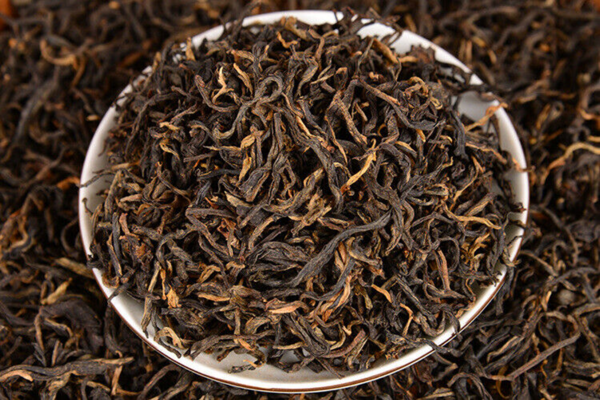 Yunnan Fengqing Black Tea Two Leaves Mao Feng Dian Hong Kung Fu Black Tea 500g