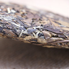 HelloYoung Shoumei Old White Tea Top Fuding Old White Tea Cake Health Care Tea 350g