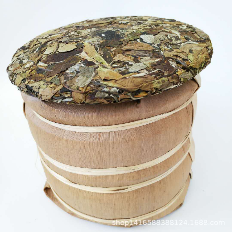 HelloYoung Yunnan Ancient White Tea 357 Grams Seven Cakes White Tea Yunnan Old White Tea