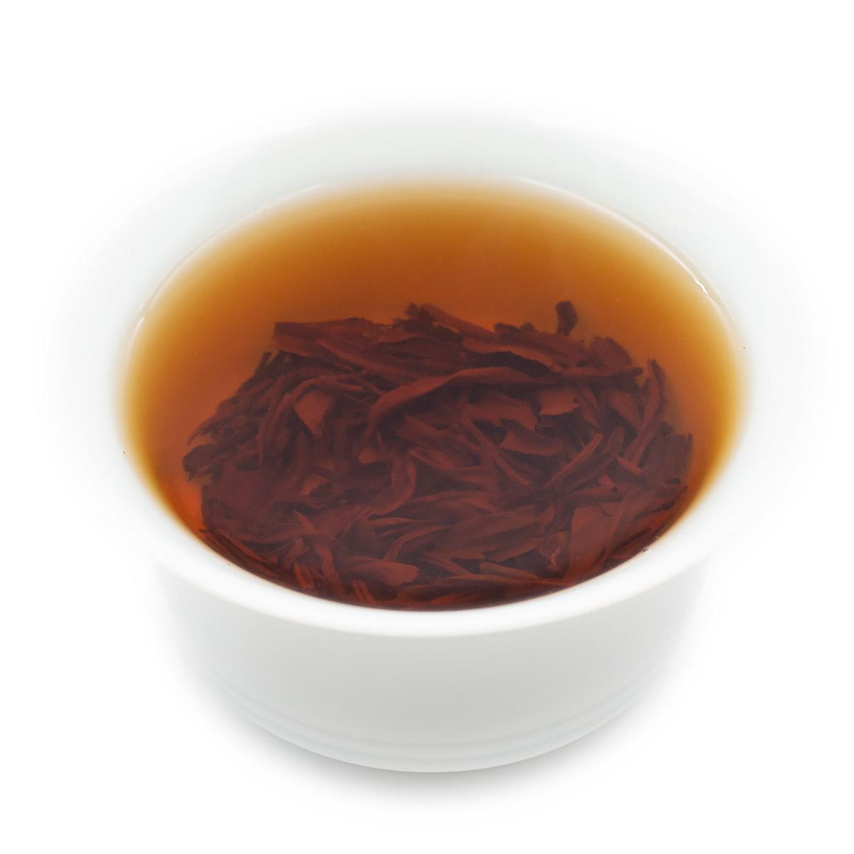 Handmade Chinese style tea Yin Jun Mei Black Tea Loose Leaf 100g