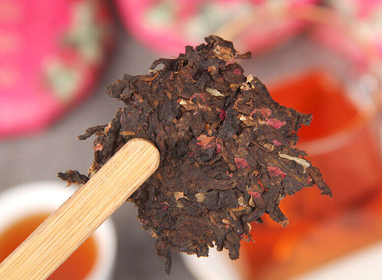 HelloYoung 100g Pu-erh Ripe Tea Rose Ripe Tea Cake 普洱茶熟茶玫瑰花普熟茶饼三级普洱+玫瑰花陈香花香茶饼