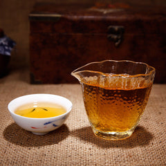 Pu'er Pu'er Rhyme Raw Tea Cake Seven Seed Cake Pu'er 300g
