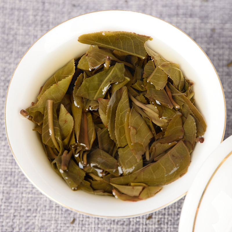 357g Gift Tea Yunnan Tea Old Banzhang Cake Pu'er Tea Tea Health Care