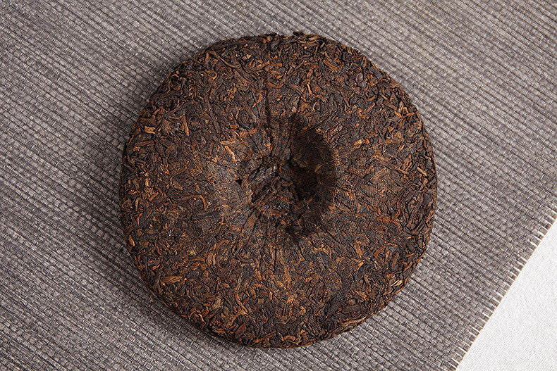 100g Big Tree Old Pu'er Ripe Cake Yunnan Pu'er Tea 2018 Menghai Ripe Tea