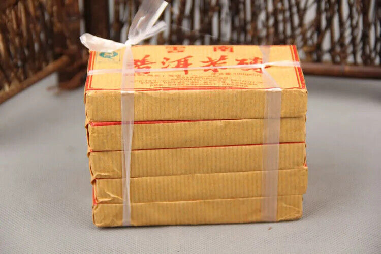 Natural Puer Tea Brick 250/brick Fermented Yunnan Menghai 7581 Cooked Tea Brick