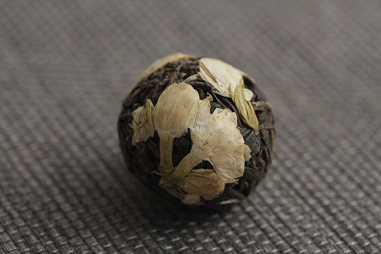 Puer Longzhu 18pcs Raw Tea Rose Jasmine Peony 6 Flavors Combination Flower Tea