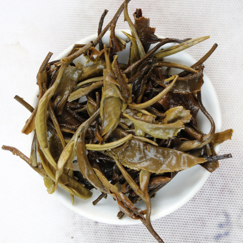 HelloYoung 500g Yunnan White Tea Moonlight White Dragon Pearl Stripe Handcrafted Tea