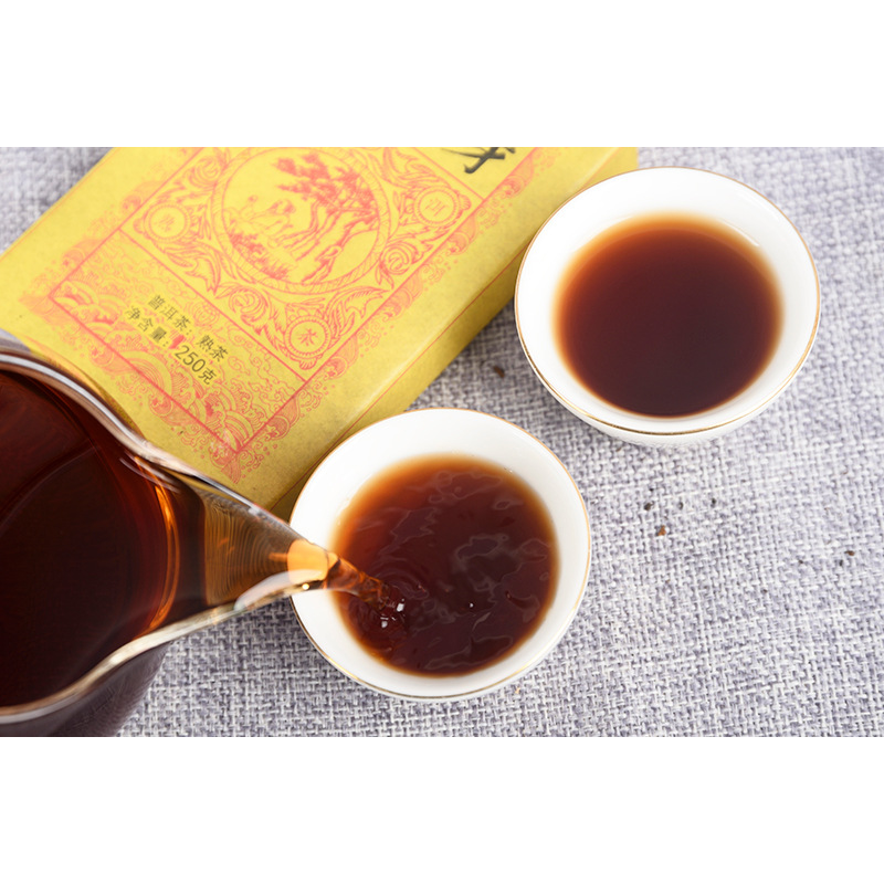 Yunnan Pu'er Tea Ripe Tea Golden Bud Ripe Brick Weight Loss Healthy Drink 250g