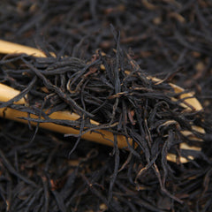 HelloYoung Dian Hong Black Tea Yunnan Old Tree Golden Needle Straight Strip Cooked Tea 500g