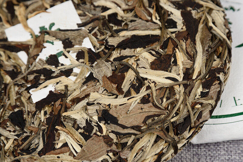 HelloYoung 357g/cake Yunnan White Tea Old Tree Moonlight White Long Jiao Mei Ren White Te