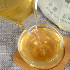Yunnan Pu'er tea cake 357g, raw cake, ancient tree tea 357g
