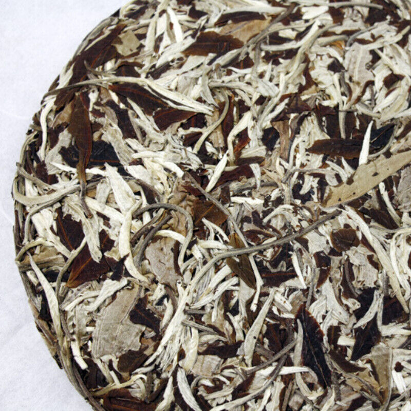 Aged Pu'er Green Tea Healthy Drink 200g Moonlight White Pu-Erh Tea Cake