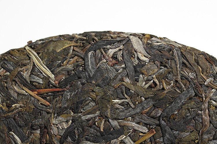 HelloYoung 357g Yunnan Pu'er Tea Xigui (White Cotton) Ming Pre-Spring Seven Seed Cake Tea