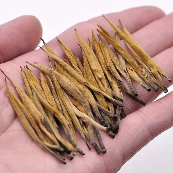 Famous Chinese Tea Brand Golden Needle Black Tea  Yunnan Dian Hong Black Tea