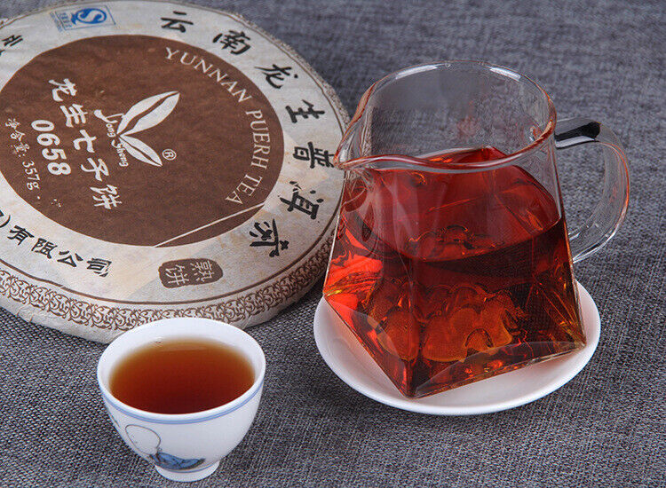 357g Yunnan Longsheng Qizi Cake 0658 Pu'er Ripe Tea Classic Aged Ripe Tea