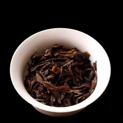 357g Aged Tree Pu-erh Sheng Tea Yunnan Puer Tea 2009 Yiwu Old Puerh Raw Tea Cake