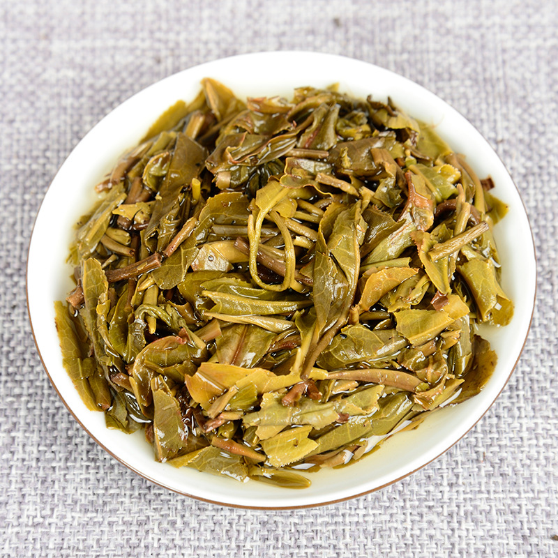 Yunnan Pu'er Tea Natural Organic Early Spring Ancient Tea Leaves 200g