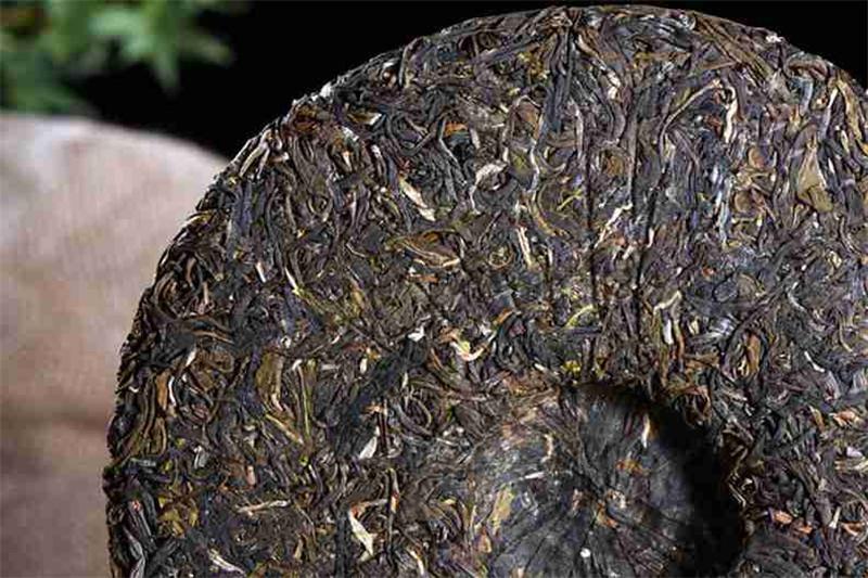 357g Classical Wild Field Pu-erh Tea Cake Ancient Pure Tea Trees cha Puerh Tea