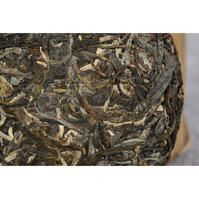 Early Spring Green Tea Yunnan Pu'er Tea Icelandic Ancient Tree Cake 100g*3
