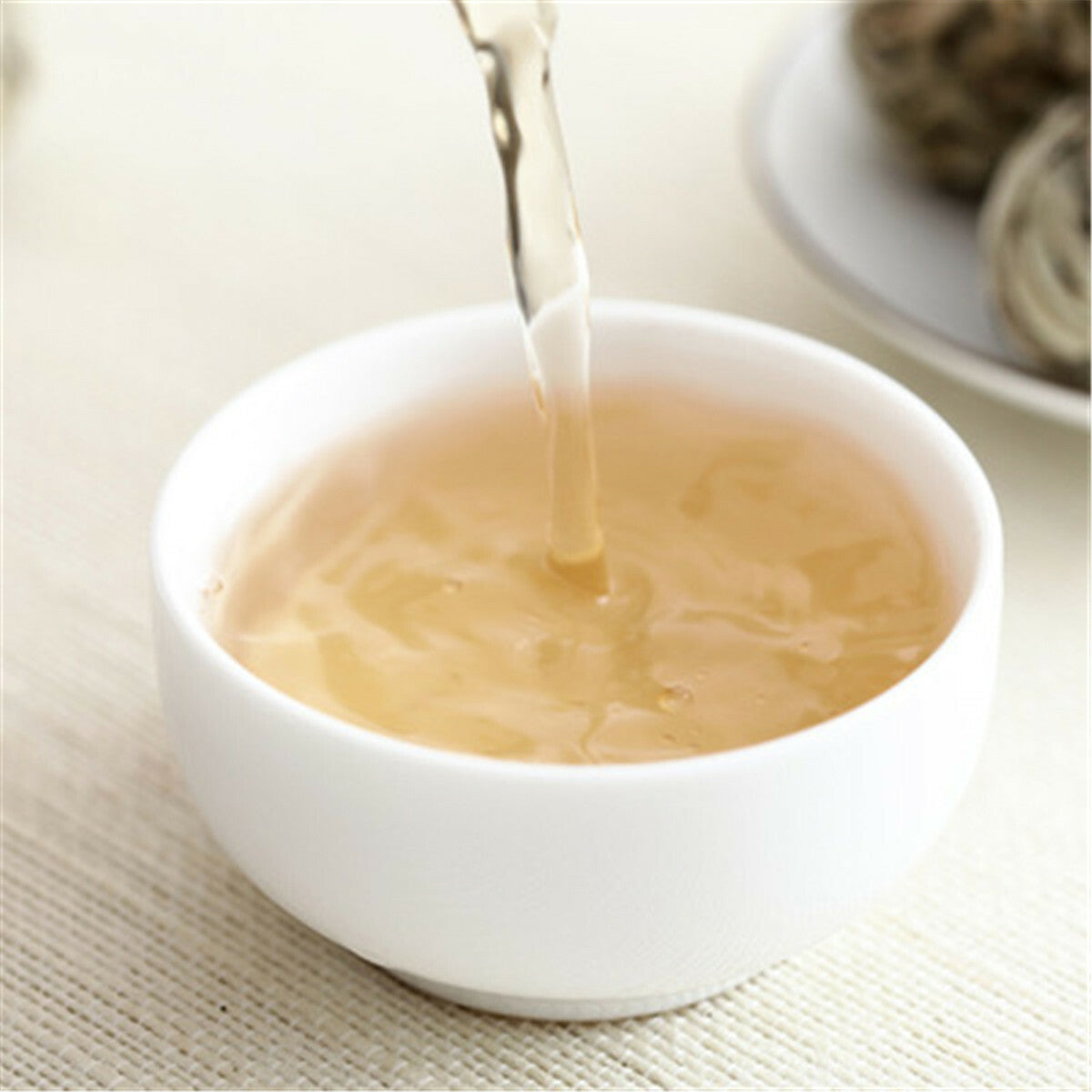 100% White Ball Shaped Silver Needle White Tea Top-Grade Tea Handmade White Tea