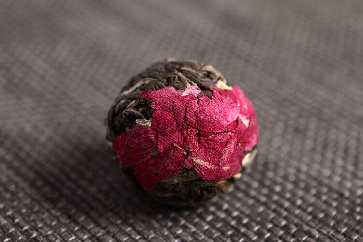 HelloYoung Yunnan Pu'er tea rose jasmine tea dragon pearl peony flower ball 6 flavors 18pcs