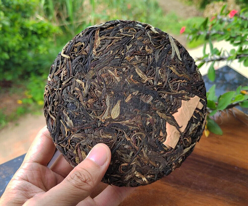 Chinese Raw Puerh Tea Cake Yunnan Qi Zi Bing Cha Sheng Puer 357 Gram Yiwu Pu Er