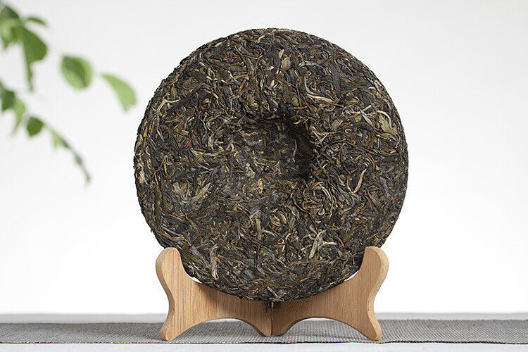 HelloYoung 357g Yunnan Pu'er Tea Xigui (White Cotton) Ming Pre-Spring Seven Seed Cake Tea
