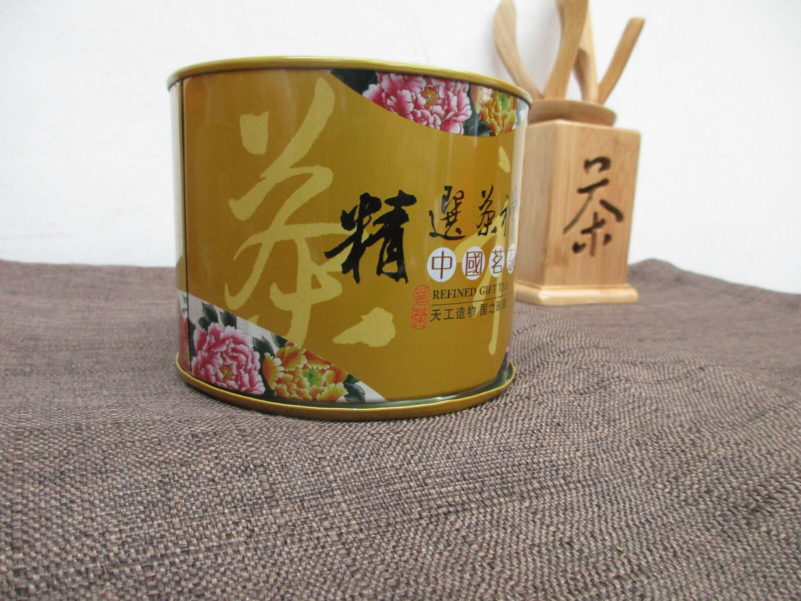 HelloYoung China Natural Organic Green Tea Oolong Tea Gift Pack Tieguanyin Tea 10 Bags/Tin