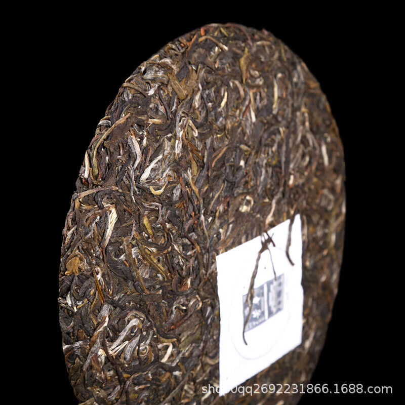 Puerh Tea Raw Tea Scrape Wind Walled Aged Tea 357g Seven Cakes Tea