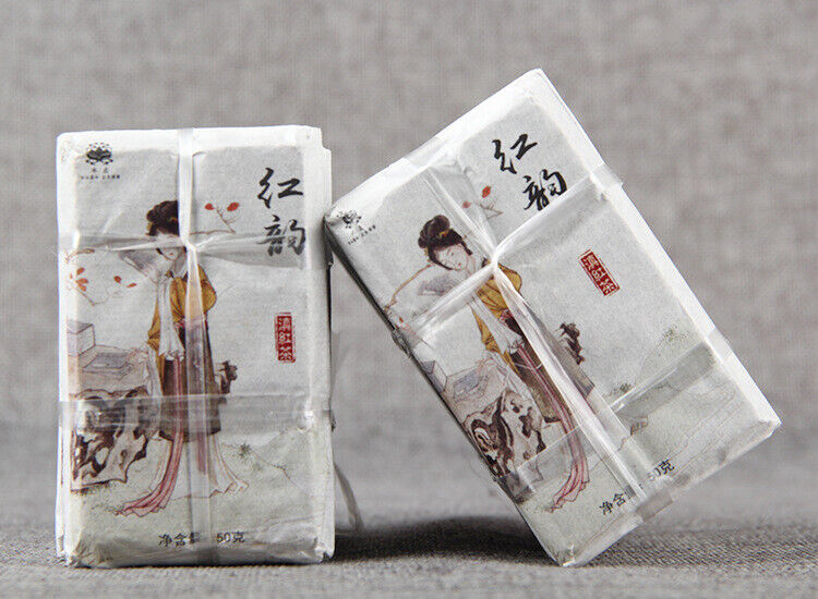 Yunnan Black Tea Fengqing Dianhong Tea Brick Floral Honey Flavor Early Spring