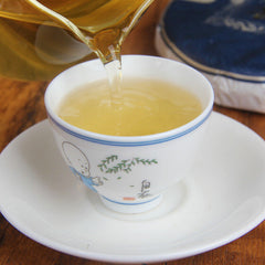 Yibang Gong Tea Cake Yunnan Early Spring Ancient Tree Pu'er Raw Tea