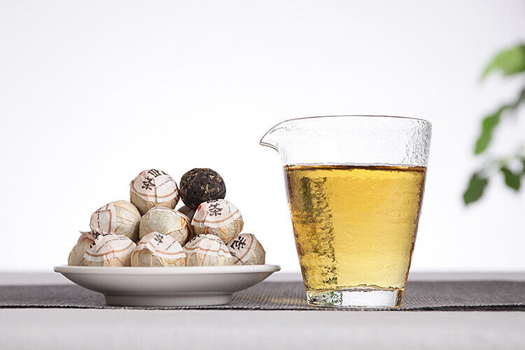 HelloYoung Yunnan Pu'er tea Fuding white tea process white peony old white tea dragon pearl