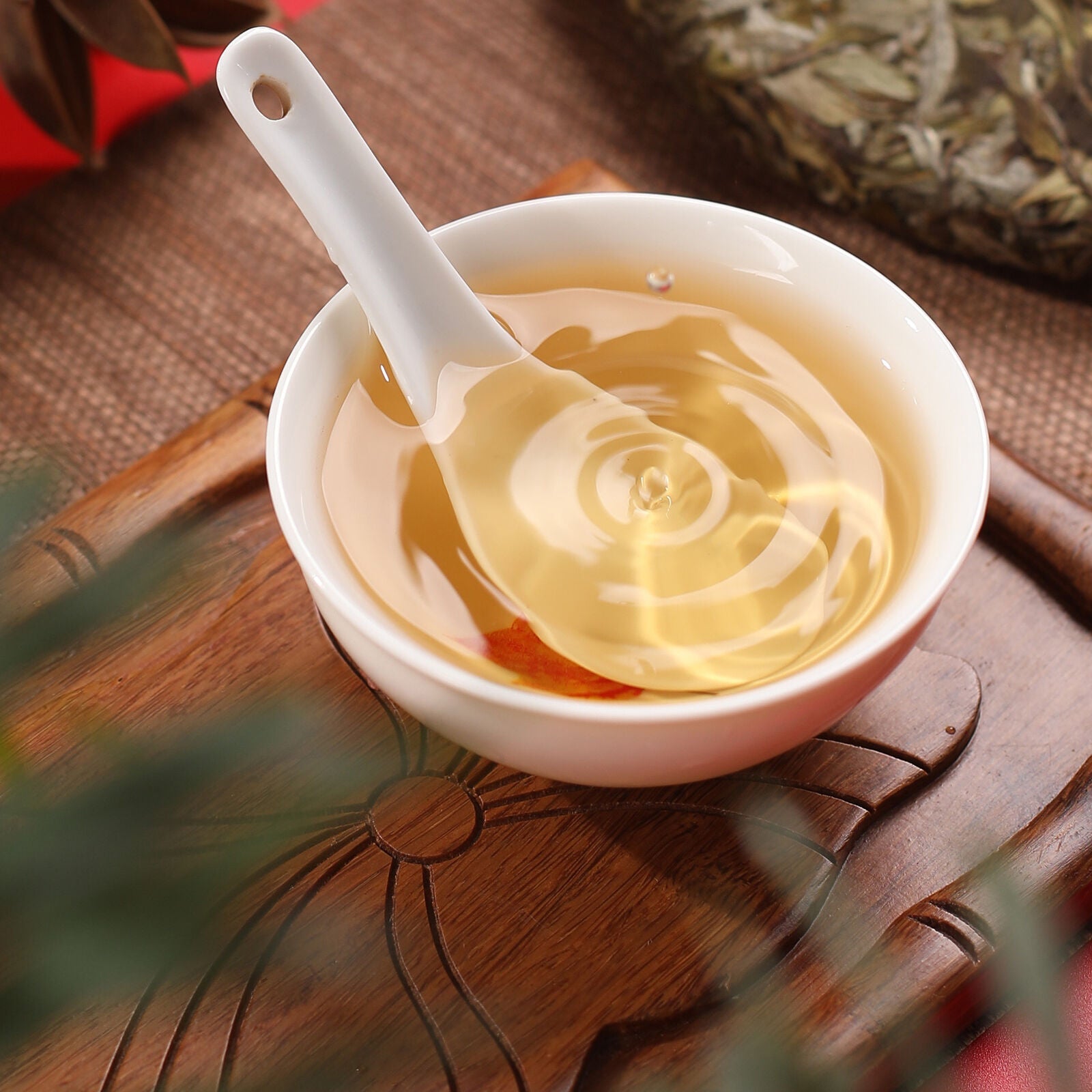 HelloYoung 300g Fuding White Tea Peony King Old White Tea Cake High Mountain Aged Wild Tea