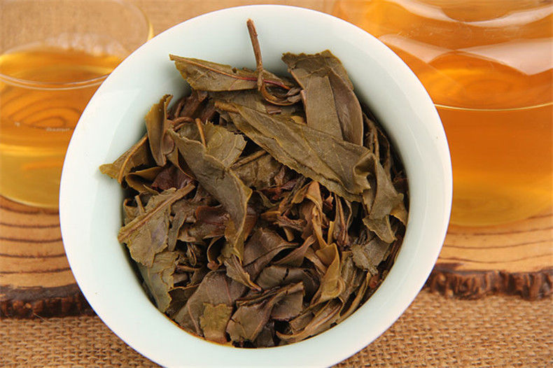 HelloYoungChina 357g Spring Puer Cake Pu Erh Raw Pu-erh Green Tea Handmade Fermented Leaf
