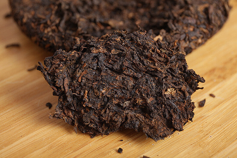 100g Big Tree Old Pu'er Ripe Cake Yunnan Pu'er Tea 2018 Menghai Ripe Tea