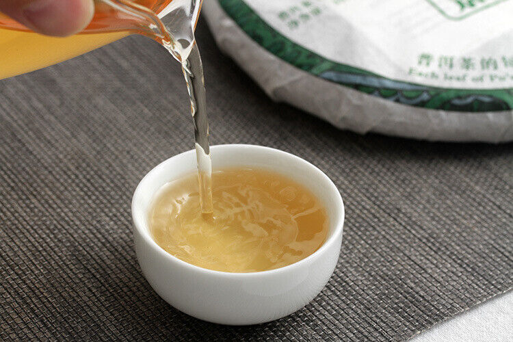 Pu'er Tea Jingmai Ancient Tea Raw Cakes Dry Storage Tea Yunnan Seven Cakes 357g