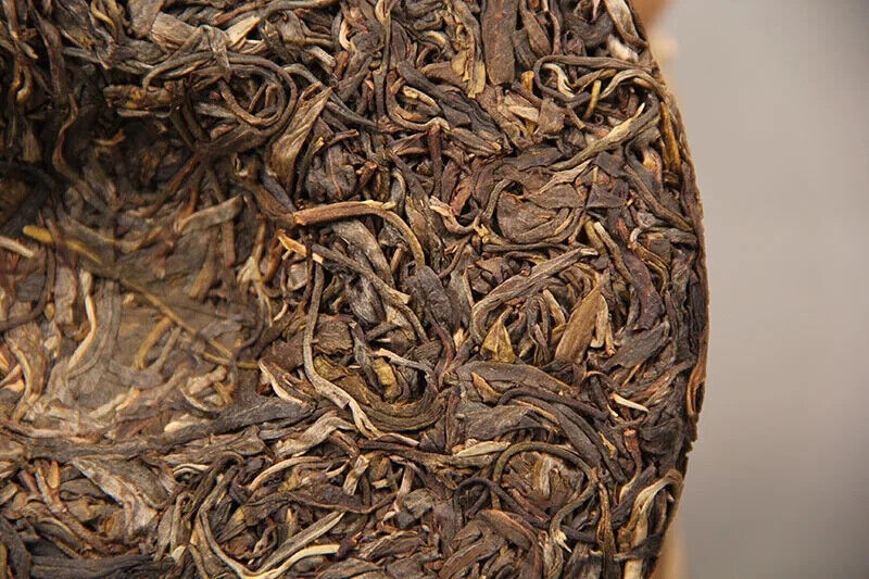 Chinese Yunnan Raw Puer Tea Cake 357 Gram Unferemented Banzhan Puerh Cha Bing